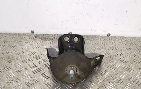 KIA Sorento Engine mount bracket 21810C5200