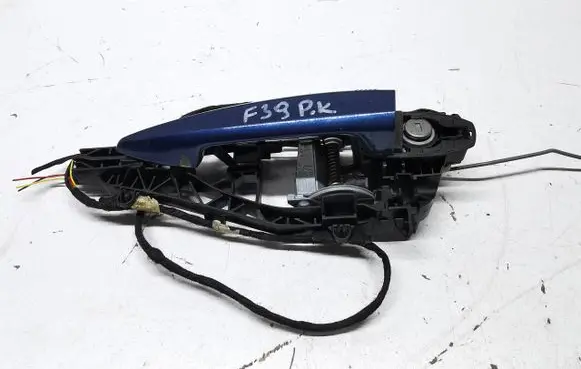 BMW X2 F39 Front door exterior handle/bracket 7401211 BMWA104 14498611