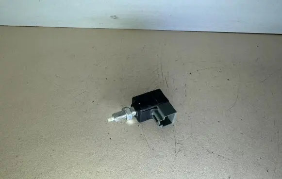 Hyundai ix35 Brake pedal sensor switch 10EC