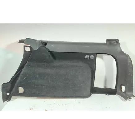 Trunk/boot side trim panel