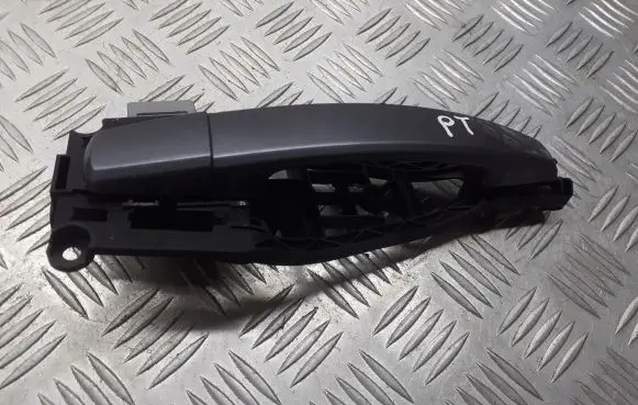 Opel Zafira B Rear door exterior handle