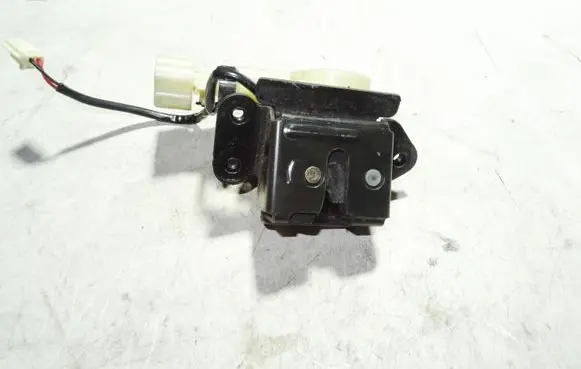 Mazda MPV Loading door lock 
