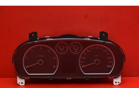 Hyundai i30 Speedometer (instrument cluster) 94003-2R220
