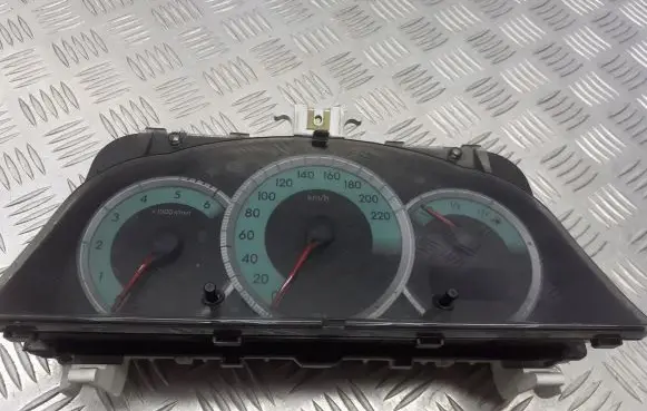 Toyota Corolla Verso E121 Speedometer (instrument cluster) 83800-0F060