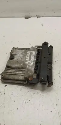 Volkswagen Golf V Engine control unit/module 03G906021NK 1039S17241 0281013440