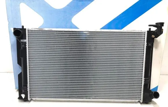 Toyota Corolla E120 E130 Coolant radiator 8113082K 164006A290 Koyorad