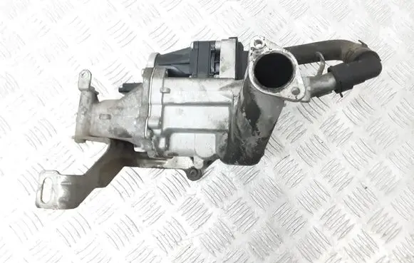 Ford Focus EGR valve cooler 702209040