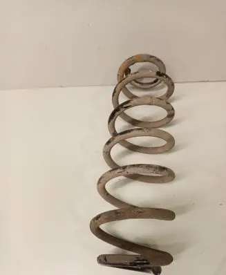 Volkswagen Golf VII Rear coil spring 