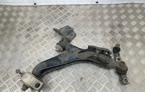 Lexus IS III XE30 Front lower control arm/wishbone