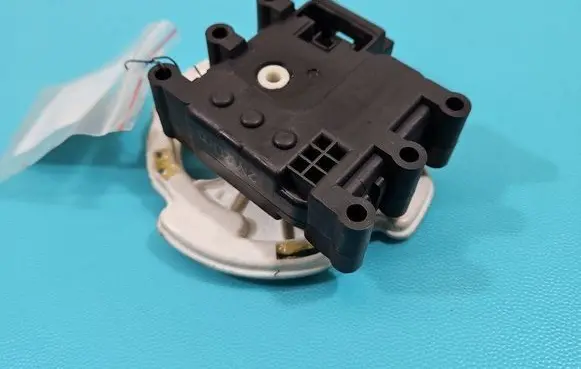 Mazda 6 A/C air flow flap actuator/motor IMPRK1473475