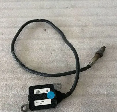 Mercedes-Benz B W246 W242 Lambda probe sensor A0009056600