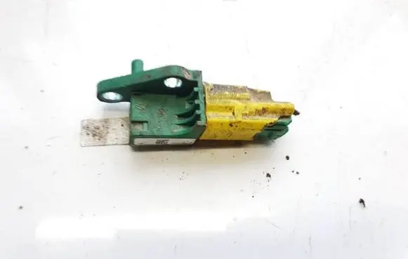 Volkswagen PASSAT B6 Airbag deployment crash/impact sensor 3c0909606