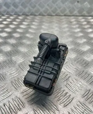BMW X1 E84 Turbine electric control actuator 6NW010430