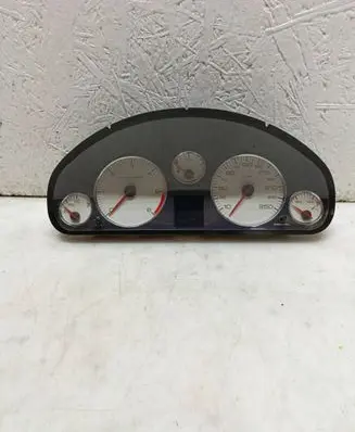 Speedometer (instrument cluster)