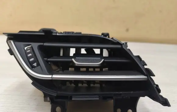 Toyota C-HR I Dashboard side air vent grill/cover trim 55660F4010