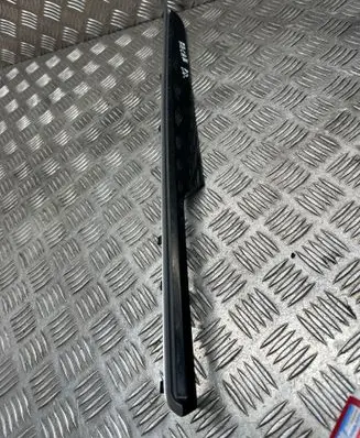Porsche Macan (95B) Front door trim bar 95B867410D 36165594