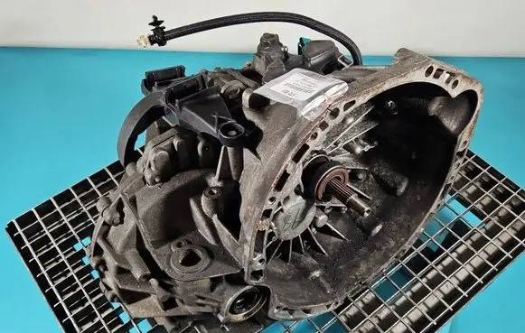Renault Master III Manual 5 speed gearbox PF6054 IMPRK1570651