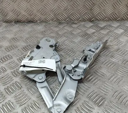 BMW X3 G01 Engine bonnet/hood hinges 7397500