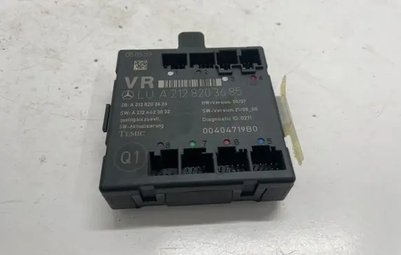 Mercedes-Benz E W212 Door control unit/module A2128203685