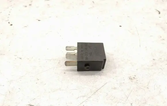Mercedes-Benz ML W164 Cruise control relay A0025421119 0025421119