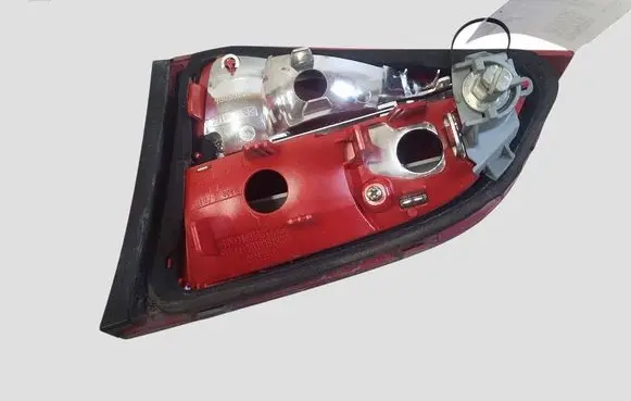 Audi A4 S4 B8 8K Tailgate rear/tail lights 21969002 21969006