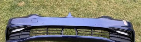 BMW 5 G30 G31 G38 Front bumper 7385336