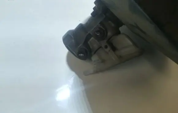 Ford Focus Master brake cylinder l519888