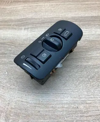 Volvo V60 Light switch 30739412 04066332