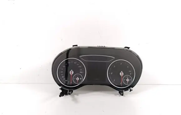 Mercedes-Benz A W176 Speedometer (instrument cluster) A1769007503