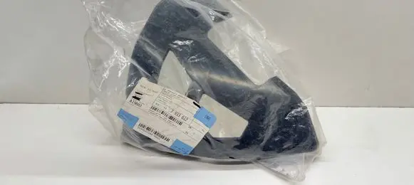 BMW iX Front bumper mounting bracket 7933612