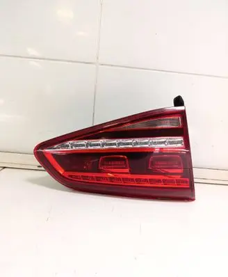 Volkswagen Golf VII Tailgate rear/tail lights 5G0945307F 81240101