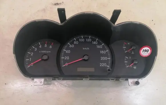 KIA Optima Speedometer (instrument cluster) 94003-2F300