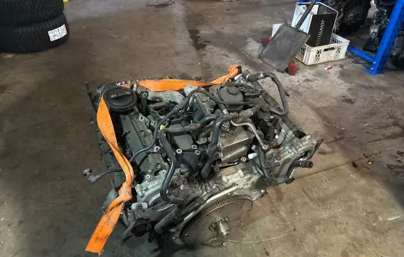 Audi A4 S4 B8 8K Engine 010736