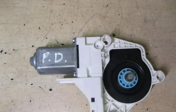 Front door window regulator motor
