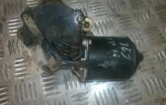 Mazda 626 Wiper motor 8490501921