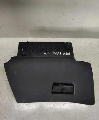 BMW 5 E39 Glove box lid/cover 