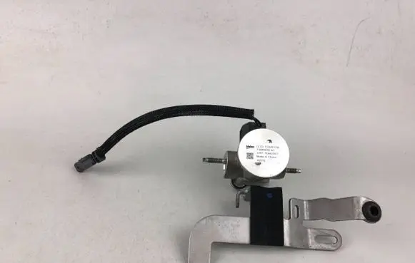 Air conditioning (A/C) expansion valve