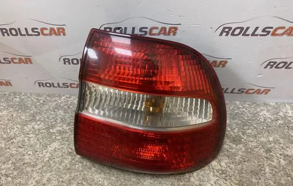 Volvo S40, V40 Rear/tail lights 30887334 285902