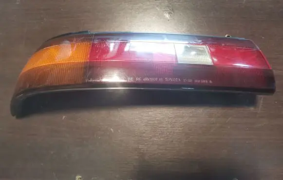 Toyota Corolla E90 Rear/tail lights DOTSAEAIR2S2T86 12301 IKI7242
