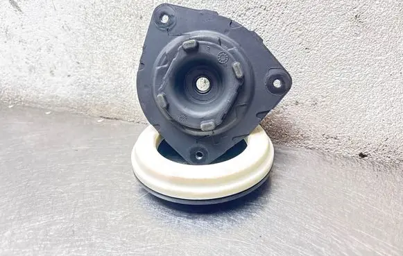 Renault Clio III Front upper strut mount 7701208822 B2426588 27457