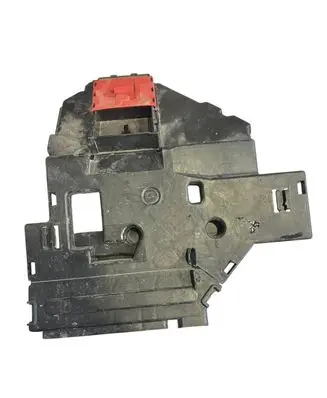 Mercedes-Benz C W205 Fuse box cover DBPD925