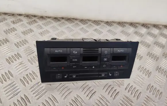 Audi A4 S4 B6 8E 8H Climate control unit 8E0820043AB