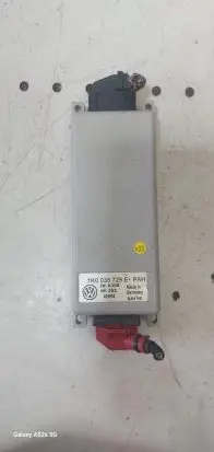 Volkswagen Golf Plus Phone control unit/module 1K0035729E