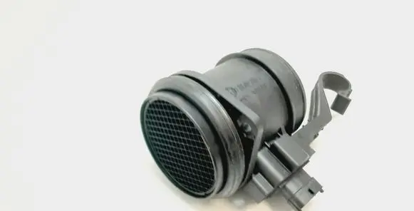 Volvo S60 Mass air flow meter 30677999