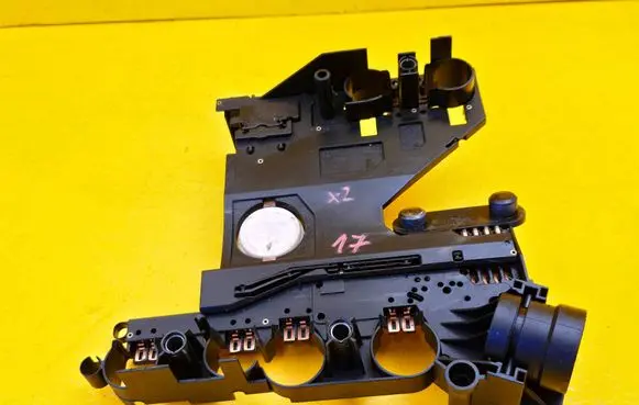 Mercedes-Benz C W204 Transmission gearbox valve body A1402700069 1402700361