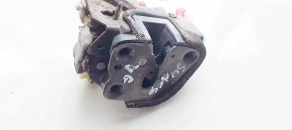 Nissan Sunny Rear door lock
