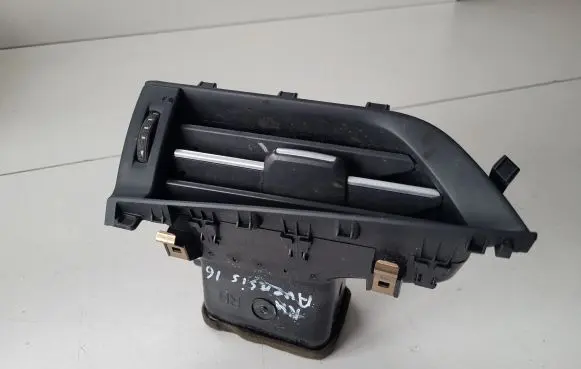 Toyota Avensis T270 Dashboard side air vent grill/cover trim 5565005170