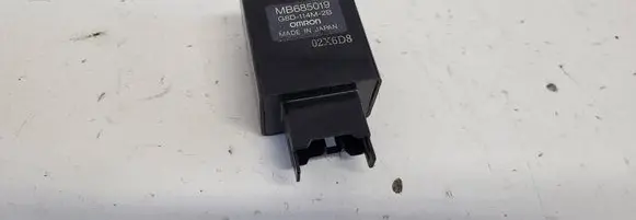 Mitsubishi Pajero Other control units/modules MB685019 G8D114M2B 02X6D8