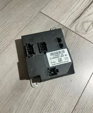 Mercedes-Benz E W212 Comfort/convenience module 2115458532