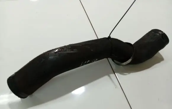 Ford Focus Intercooler hose/pipe